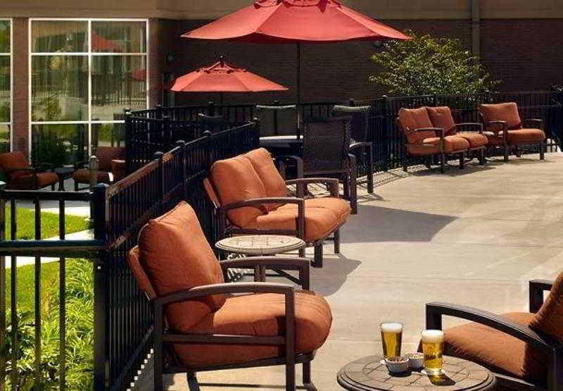 Courtyard By Marriott Nashville Гудлетсвилл Экстерьер фото