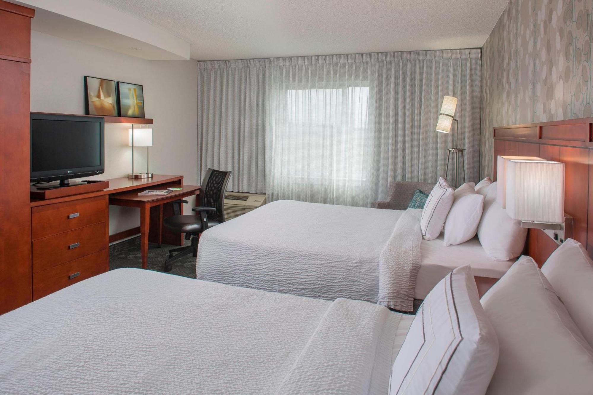 Courtyard By Marriott Nashville Гудлетсвилл Экстерьер фото