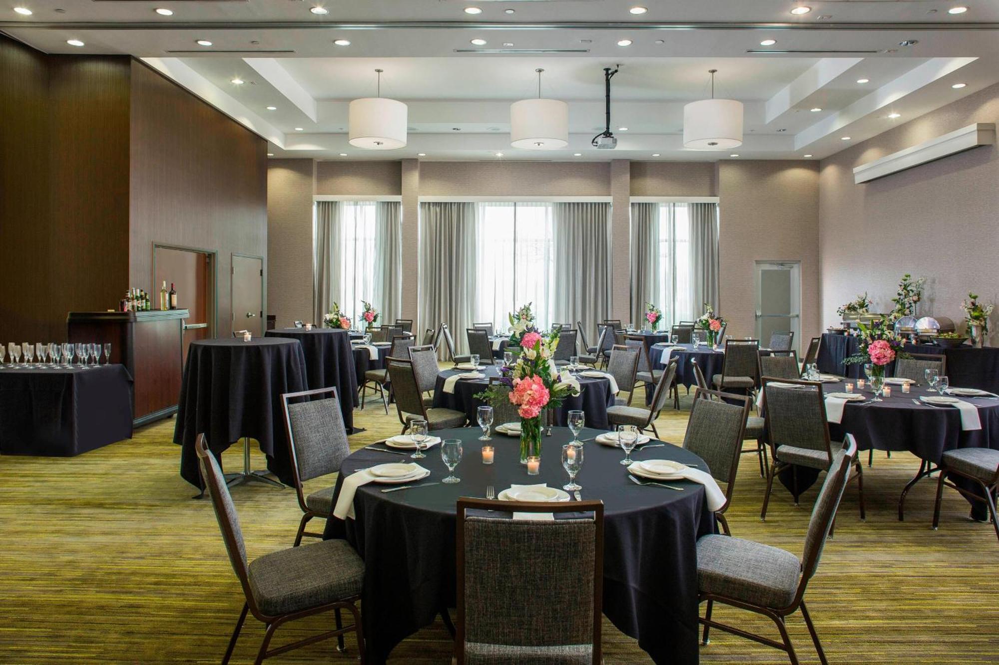 Courtyard By Marriott Nashville Гудлетсвилл Экстерьер фото