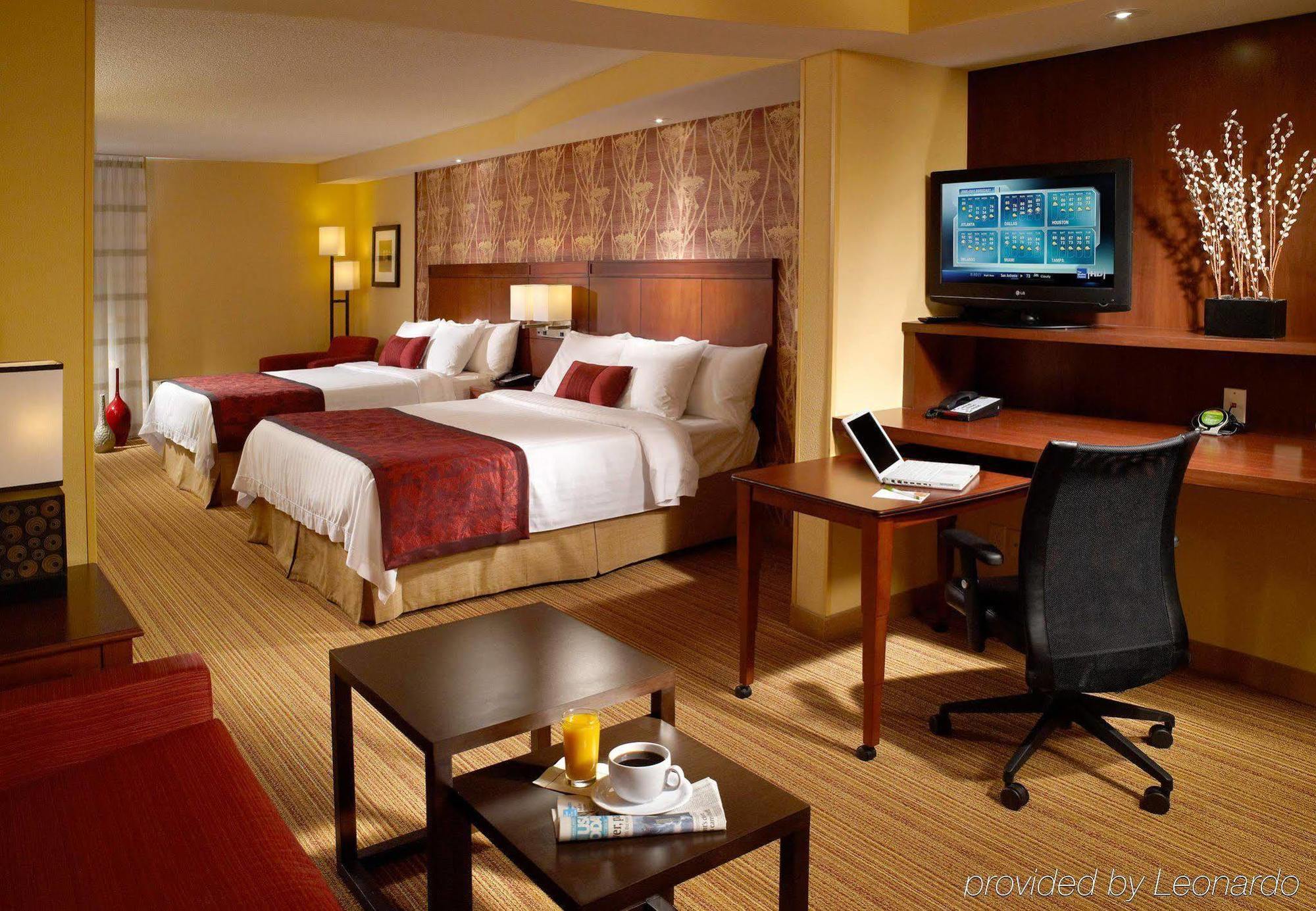 Courtyard By Marriott Nashville Гудлетсвилл Номер фото